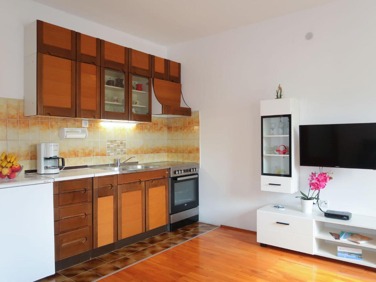 Apartment Vera - Mlk325 By Interhome Малинска Екстериор снимка