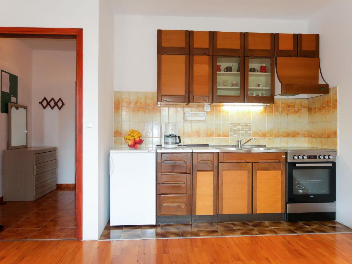 Apartment Vera - Mlk325 By Interhome Малинска Екстериор снимка